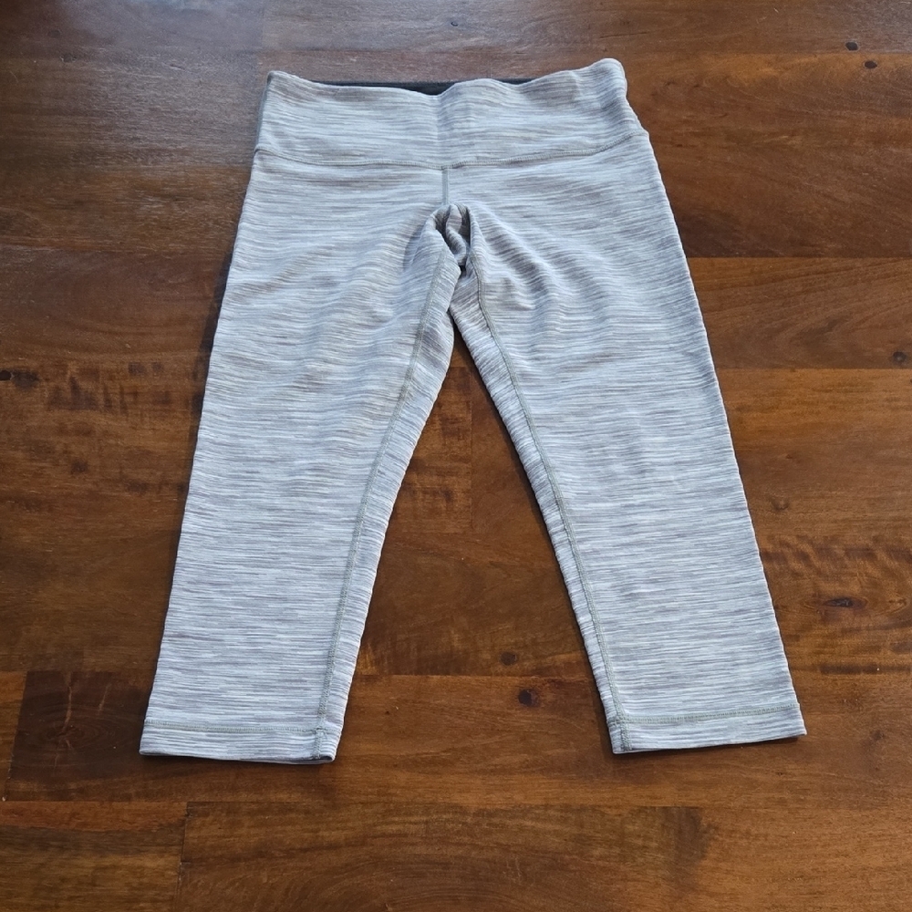 Lululemon Wunder Under Crop III Wee Are From Space In Nimbus Battleship Size 4